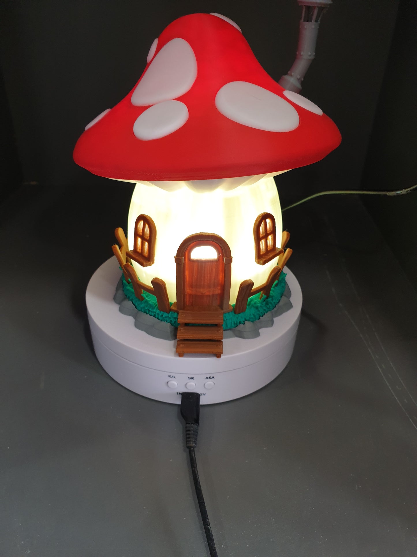 mushroom lamp